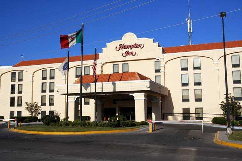 Hotel Hampton By Hilton Chihuahua Exterior foto